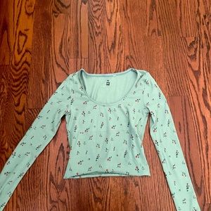 Me to We green crop top from Pacsun